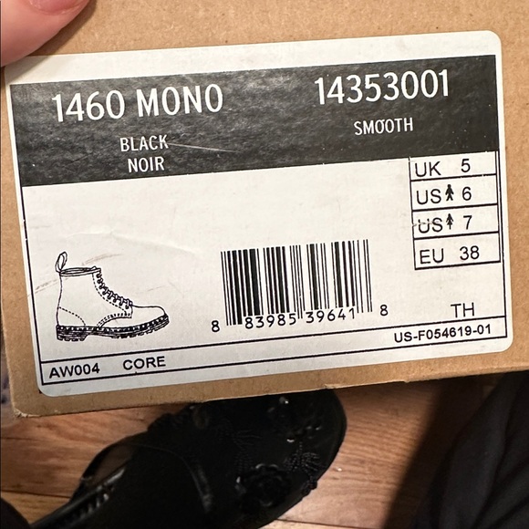 Dr. Martens mono black boots - Picture 2 of 4